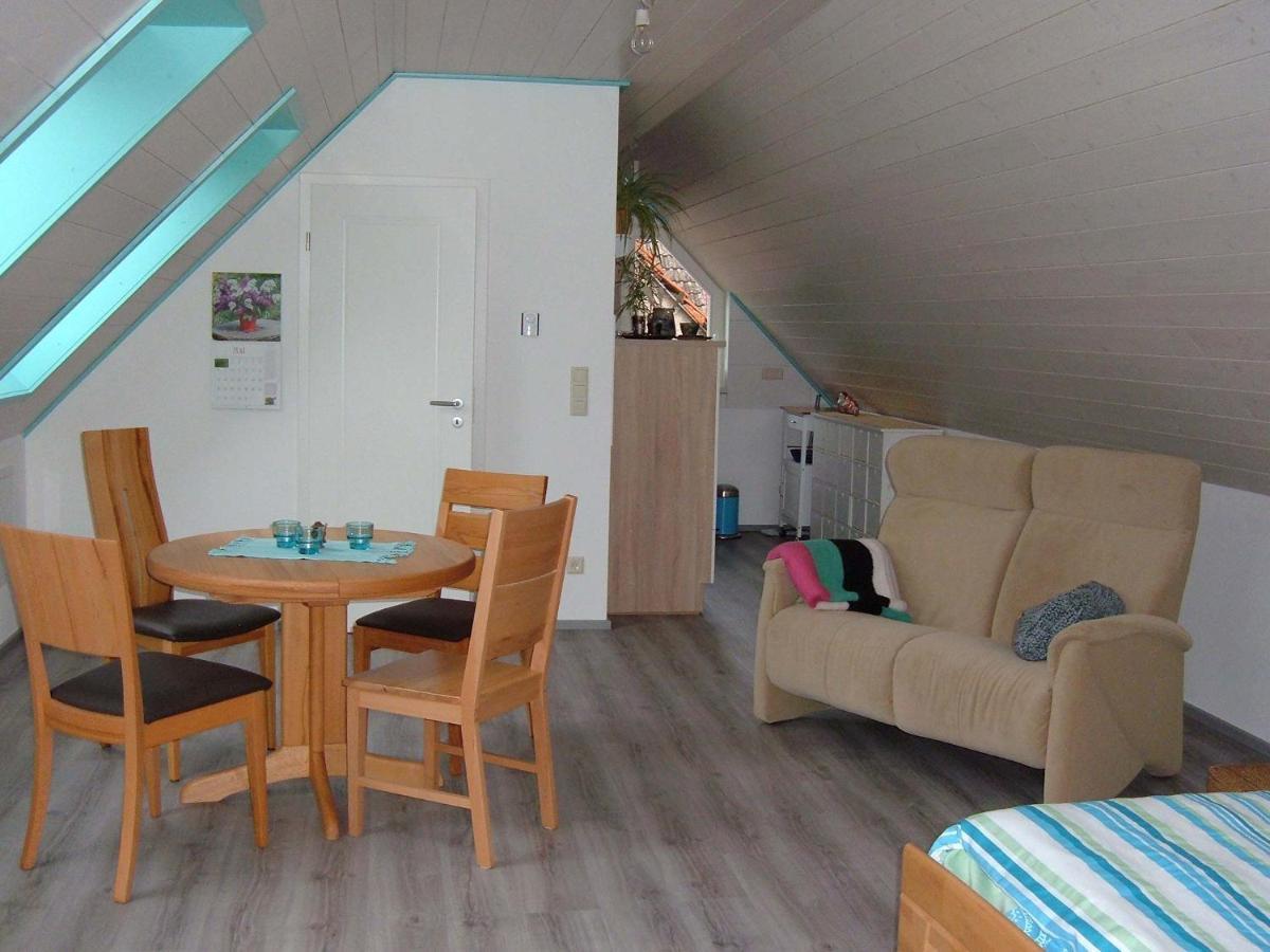 Ferienwohnungen "Allerleigruen" Langenroda Luaran gambar